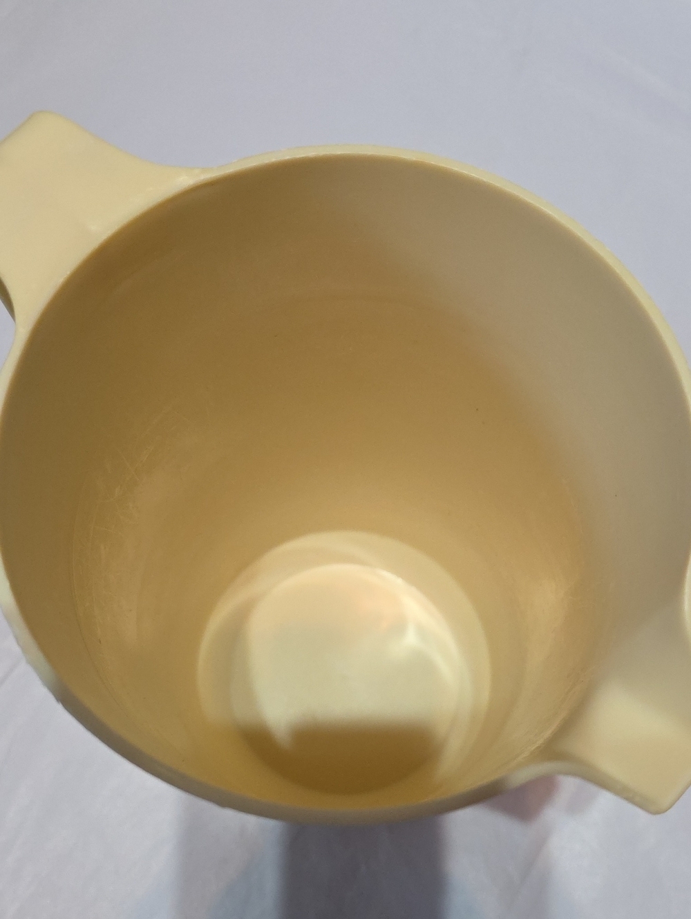 Rubbermaid VTG Almond Iced Tea Kool-Aid Lemonade Pitcher w/lid 2.25 qt - Picture 6 of 6